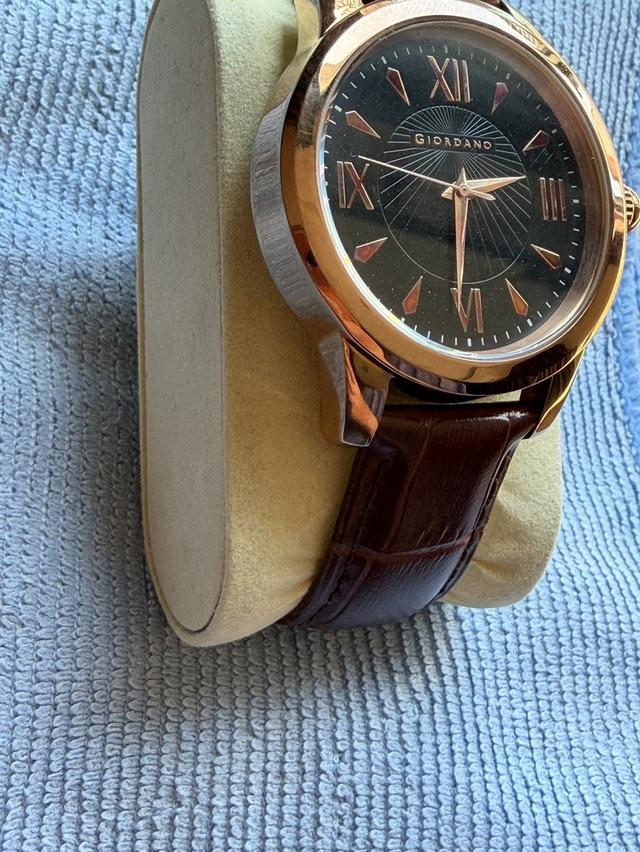 นาฬิกา giordano rose gold รูปที่ 8