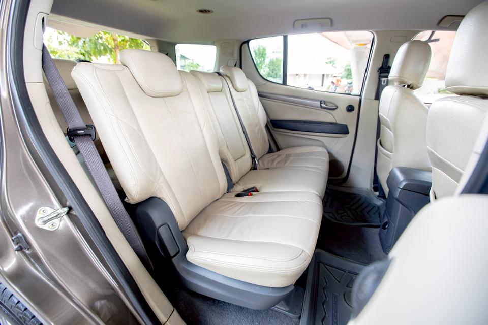 CHEVROLET TRAILBLAZER 2.8 LTZ 4WD ปี 2013 สีน้ำตาล รถครอบครัว 7 ที่นั่ง 11