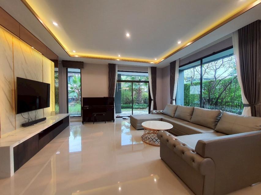 ให้เช่า บ้านเดี่ยวหรู พร้อมเฟอร์นิเจอร์ โครงการ The Grand ปิ่นเกล้า 4
