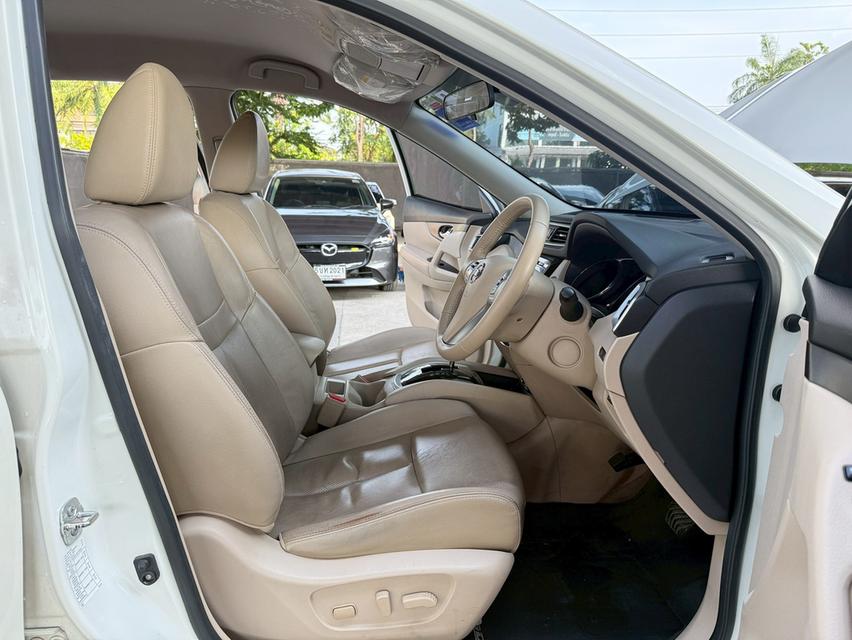 🔥ฟรีดาวน์ รถสวยมือเดียว น๊อตไม่ขยับ  Nissan X-Trail 2.0 E Hybrid AT ปี 2017 16