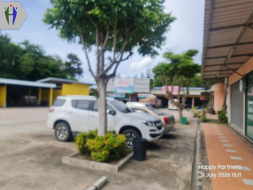 ให้เช่าร้าน ไม่มีเฟอร์ ใกล้ถนนสุขุมวิทจอมเทียน 5