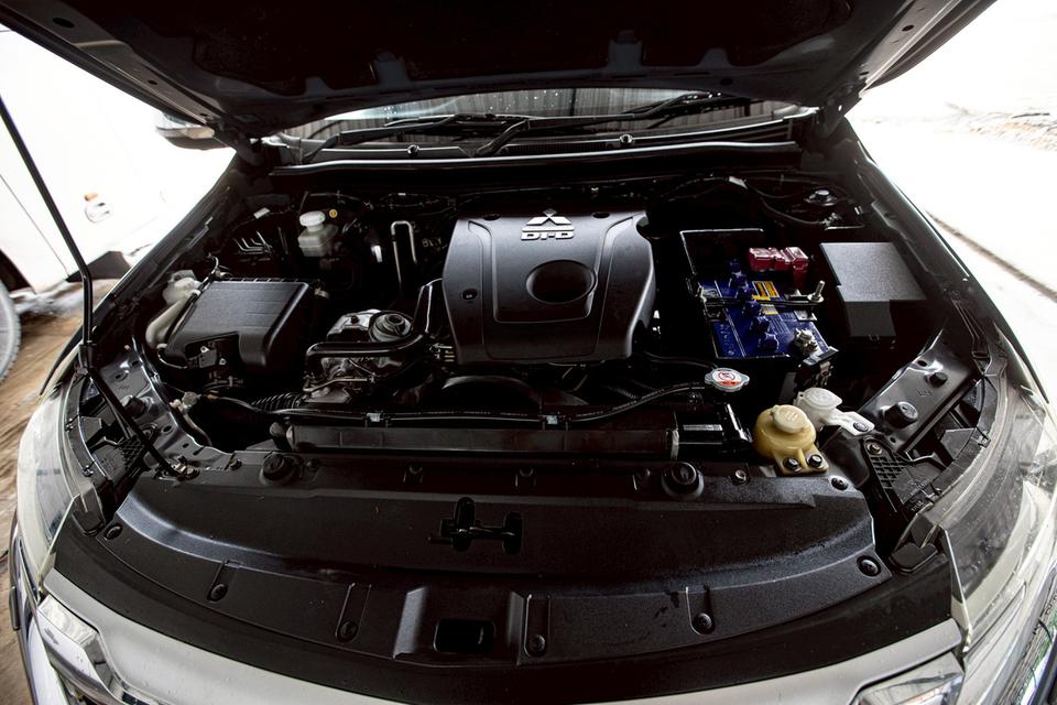 MITSUBISHI PAJERO SPORT 2.4 GT Premium ปี 2019 สีเทา มือเดียวป้ายแดง 11