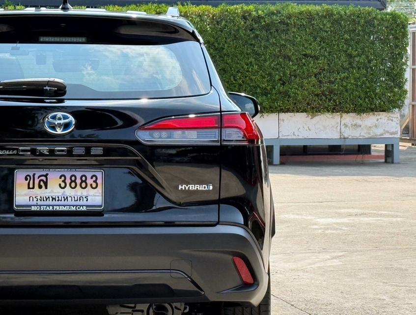 2021 TOYOTA CROSS HYBRID PREMIUM SAFETY รถมือเดียวออกป้ายแดง รถวิ่งน้อย เข้าศูนย์ทุกระยะ รถไม่เคยมีอุบัติเหตุครับ รูปที่ 9