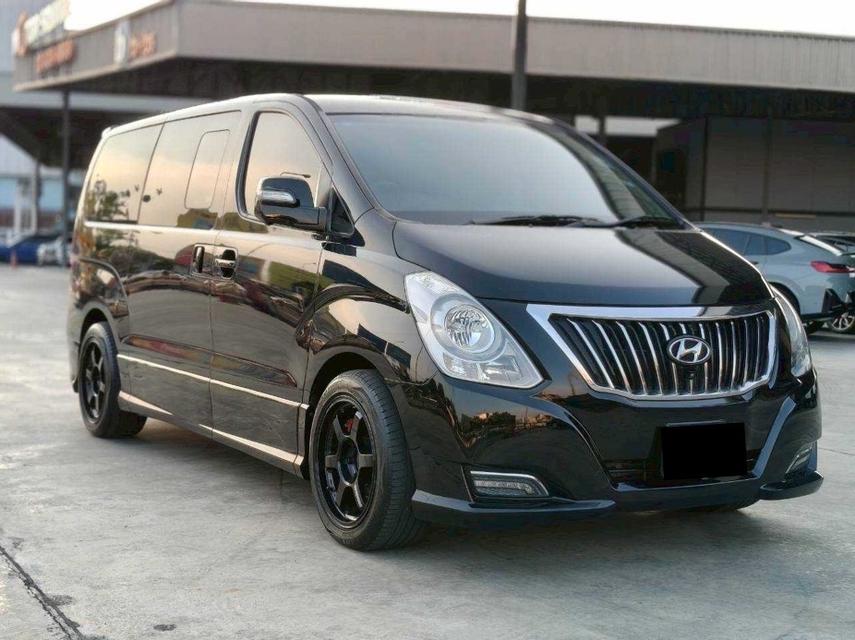 🚐 HYUNDAI H-1 DELUXE 2.5 DIESEL 2019💰 ราคาพิเศษเพียง 599,000 บาท เท่านั้น! 🔥