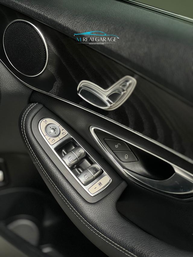 Benz C300e 9