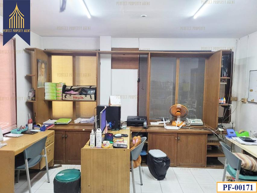 ขายโกดังโรงงาน 2 ชั้นเฉลิมพระเกียรติ คลองปักหลัก ประเวศ