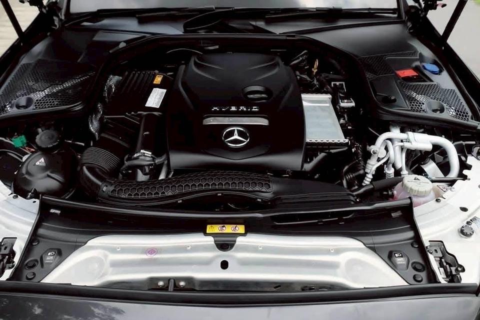 รหัสรถ PR5 Mercedes-Benz C300e AMG Dynamic W205 Facelift ปี 2020 16