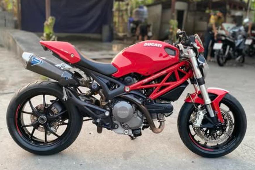 Ducati Monster 796 ปี 14