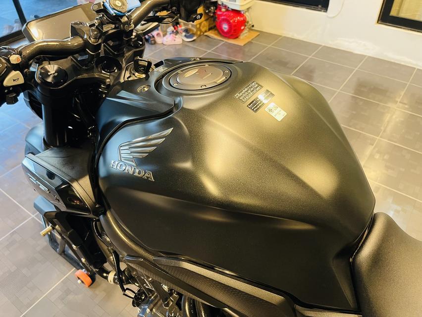 ขายด่วนรถบ้าน Cb650r/2023 รูปที่ 12