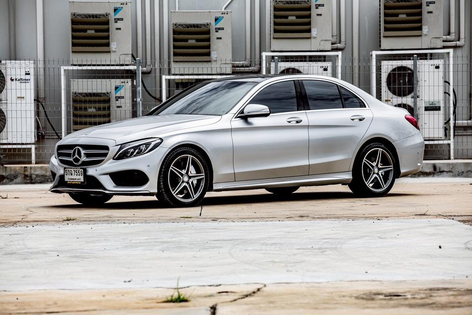 Benz C300 AMG Bluetec ปี 2015 สีเทา เบาะแดง  8