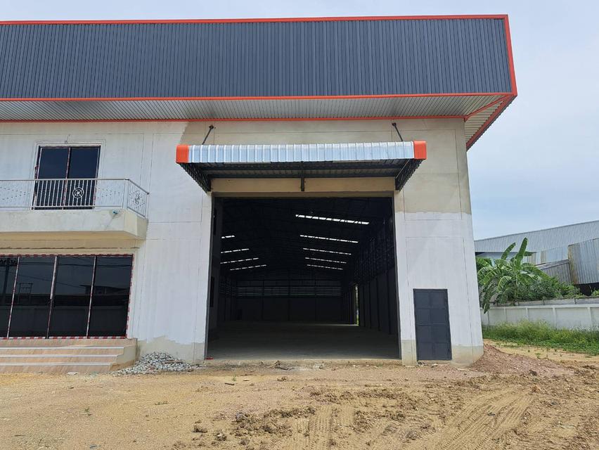ขายโรงงานพร้อมออฟฟิศ 2 ชั้น 1 ไร่ 20วา 20 ล้าน ถนนกว้าง รถตู้คอนเทนเนอร์เข้าออกสะดวก กระทุ่มแบน สมุทรสาคร ซอยพันธุวงษ์ 4