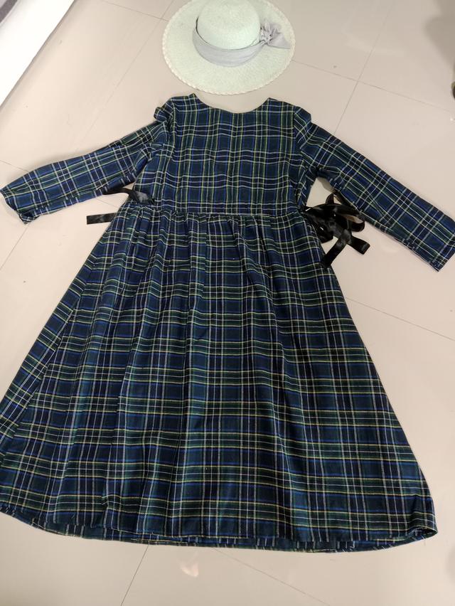 เดรสลายสก๊อต Size L ถึง XL สีในไม่บลูมีโบว์ 2 ข้างที่เอว