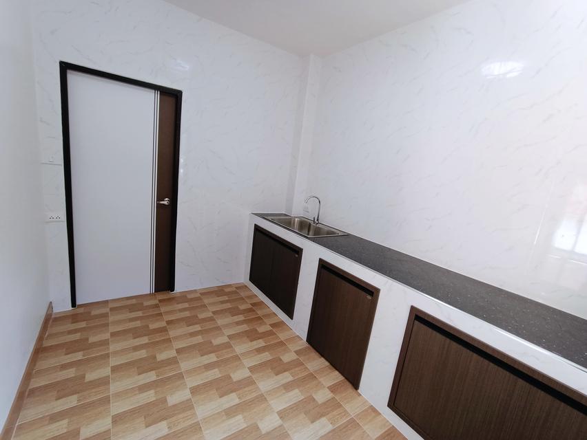 ขายบ้านเดี่ยว 2 ชั้น บ้านฟ้ากรีนพาร์ค เฟส2 รังสิต-คลอง2 มี 3 ห้องนอน 2 ห้องน้ำ ใกล้ตลาด รีโนเวทพร้อมอยู่ (TS0037) 11