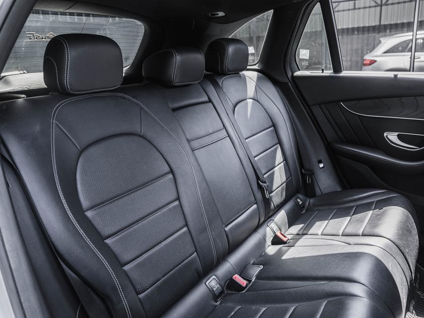 รหัสรถ 67GG9571 Benz GLC 250d AMG 4MATIC ปี 2016 5