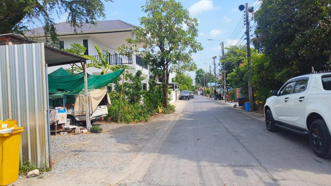ขายด่วน ที่ดินแนวรถไฟฟ้าสายสีชมพู ซอยรามอินทรา 68 9