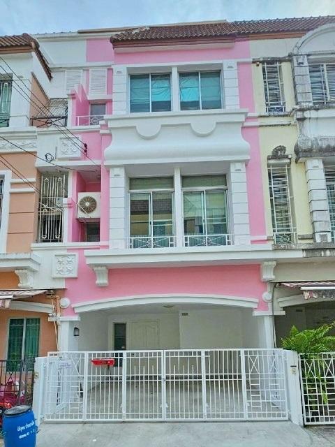 ศรีด่าน 22-26 รถไฟฟ้าสายสีเหลือง MRTศรีลาซาล 150ม. ให้เช่าทาวน์โฮม 3 ชั้น ใหม่ 22ตร.วา.254 ตร.ม.3 นอน 4 น้ำ เซ็นทรัล บาง 1