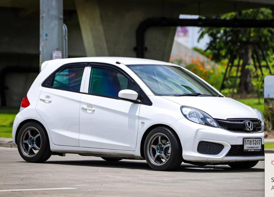 Honda Brio สีขาว ปี 2017 3