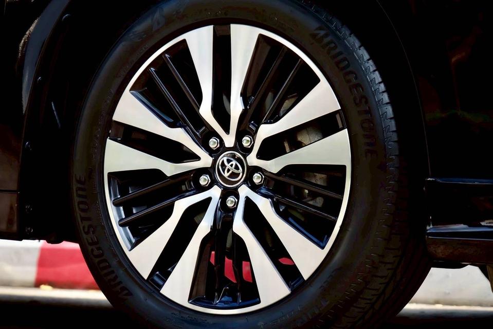 รหัสรถ PR7211 Toyota Vellfire 2.5 CVT Minorchange ปี 2018 19