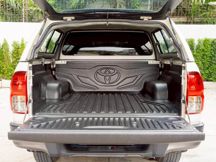 Toyota Revo Rocco 2.8 2WD ปี 2019  20