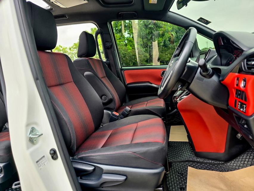 (แจ้งรหัสรถ CBLX5297) ! 🚐 TOYOTA VOXY 2.0 ZS MC 2019 จดปี 2020 รูปที่ 9