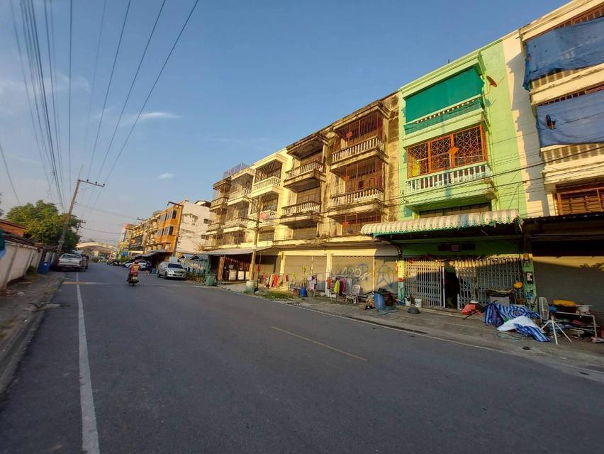 ขายบ้าน 3 ชั้น หมู่บ้านจิตภาวรรณ คลอง11 ธัญบุรี 3