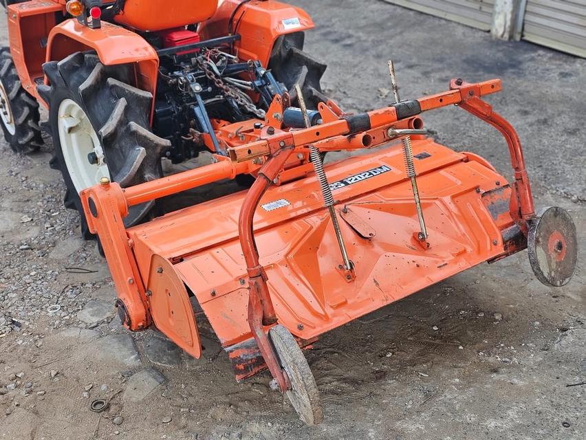 ขายรถไถ Kubota B1502 มือสอง 7