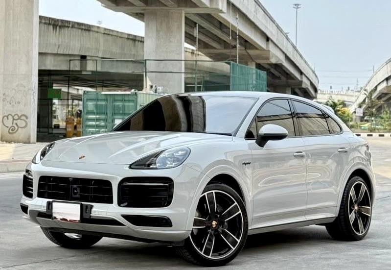 Porsche Cayenne Coupe E-Hybrid