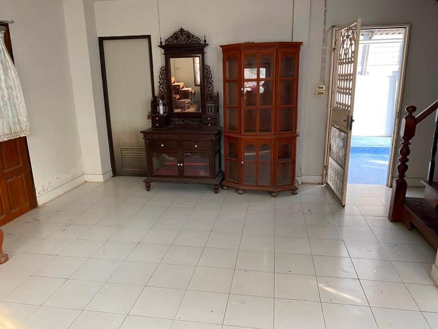 ขายด่วน! บ้านเดี่ยวหลังริม พื้นที่กว้างขวาง ทำเลบางบัวทอง (เจ้าของขายเอง) 2