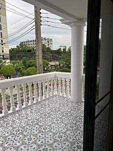 ให้เช่าทาวน์เฮาส์ 2 ชั้น ซอยสุขุมวิท 72 บ้านสวยพร้อมอยู่ (N.1822) 10