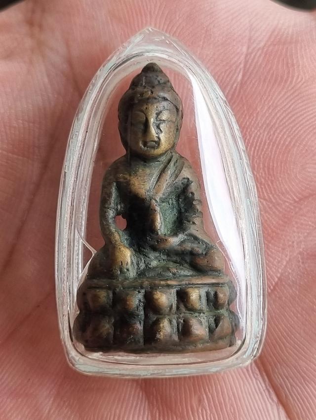 พระกริ่งเก่า ไม่ทราบสำนัก มีแต่งเก่า
