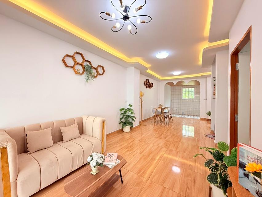 หมู่บ้านกิตติชัยวิลล่า 11 มิตรไมตรี ทาวน์เฮ้าส์ 2 ชั้น โฉมใหม่ ย่านหนองจอก 7