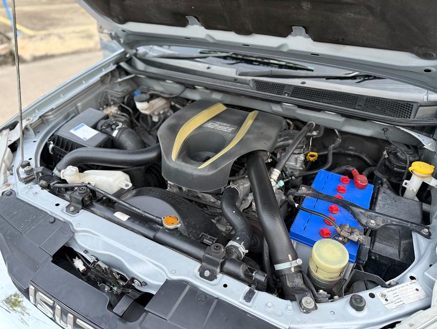 Isuzu MU-X 3.0 DVD 4wd ปี15 16