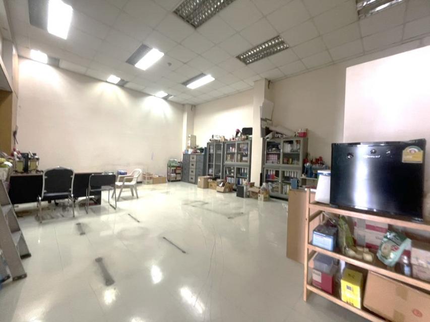 ให้เช่า ออฟฟิศ โชว์รูมติดถนนเทพารักษ์ 311.5 ตรม. 77 ตร.วา ทำเลทอง ใกล้รถไฟฟ้า MRT ทิพวัล เหมาะทำโชว์รูม ออฟฟิศ 6