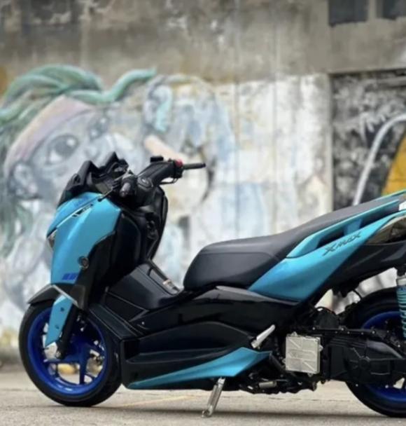 Yamaha Xmax สีฟ้าาาาา 2