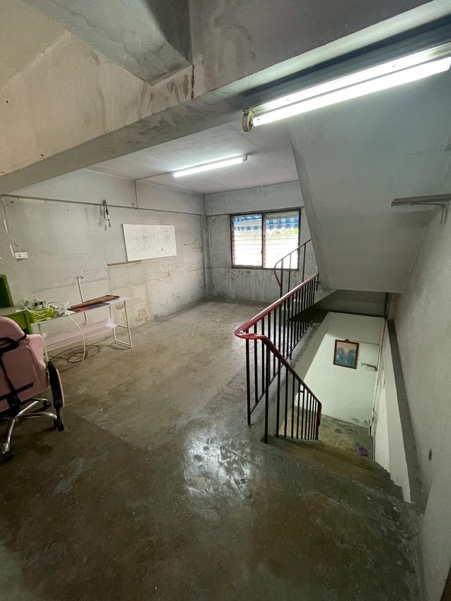 บ้านตึกแถว บ้านติดถนน 6