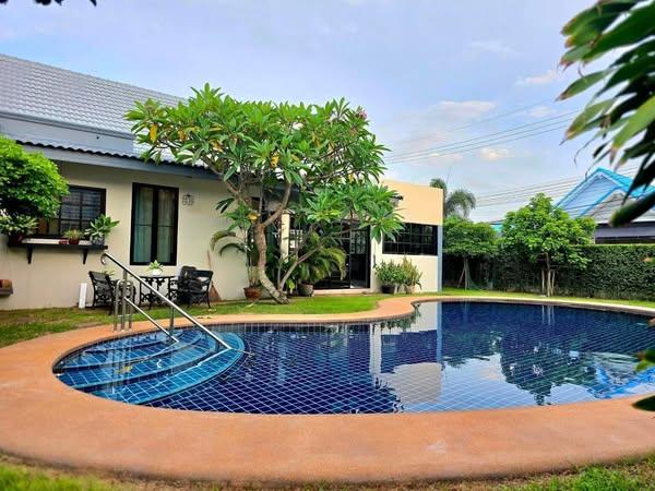 Selling pool villa Natikarn village 13.9 million