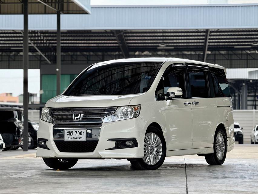 Honda Stepwagon 2.0 JP ปี 2012