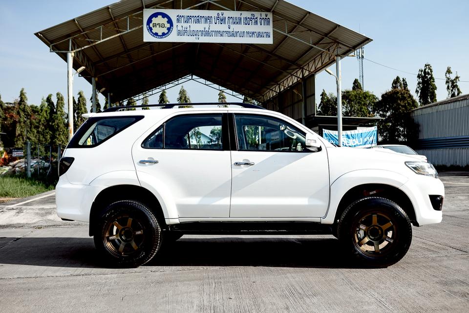 Toyota Fortuner 2.5V ปี14