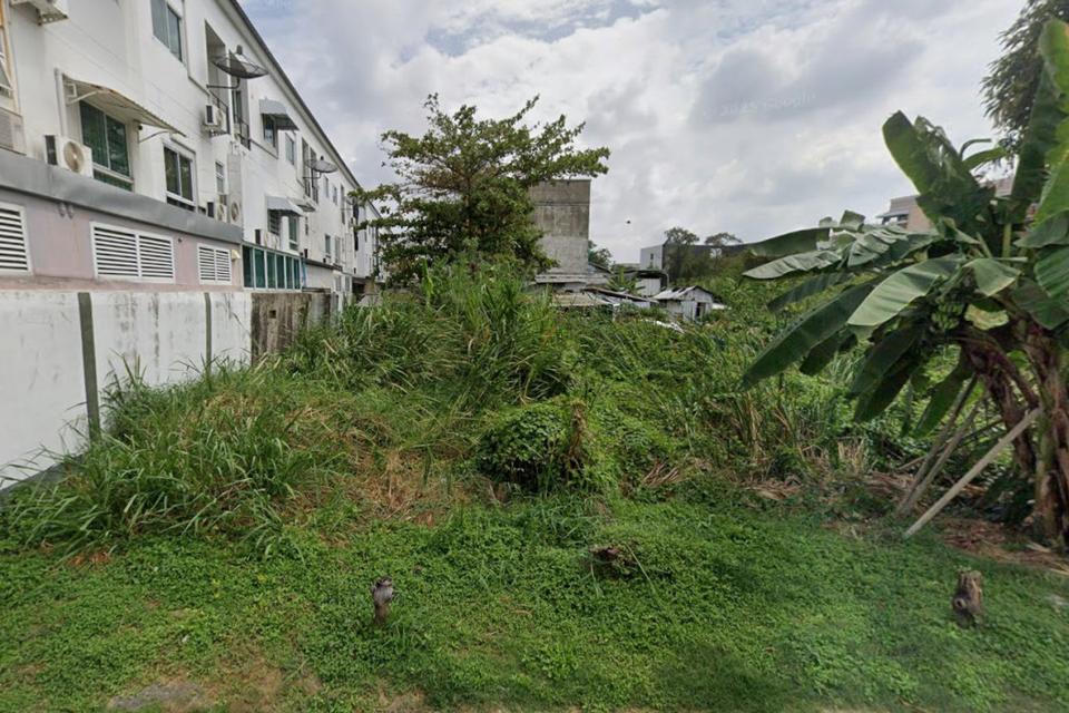 ขายที่ดิน เนื้อที่ 212 ตร.ว. ซอยนาคนิวาส 48 แยก 16 ใกล้ เซ็นทรัล อีสต์วิลล์ 1