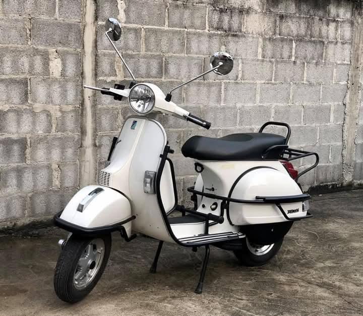 Vespa PX 125 ปี 2017 สีขาว