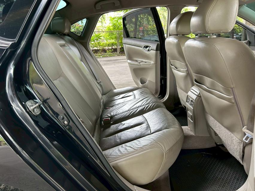 ขายรถ nissan Sylphy 1.6V ปี 2014 สีดำ เกียร์ออโต้ 10