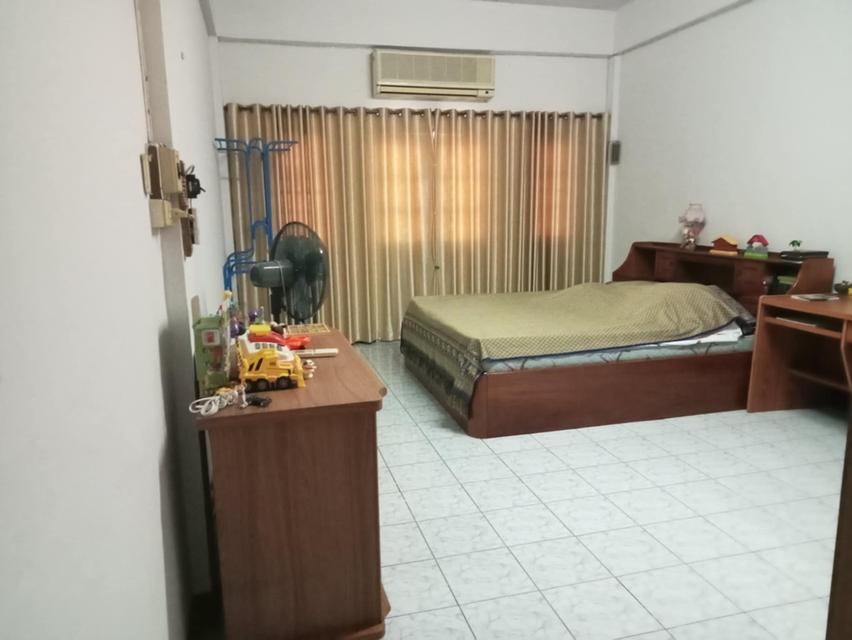 อาคารพาณิชย์ 2 คูหา หน้ากว้าง 8 เมตร ลึก 32 เมตร ใจกลางเมือง จ.แพร่ 12