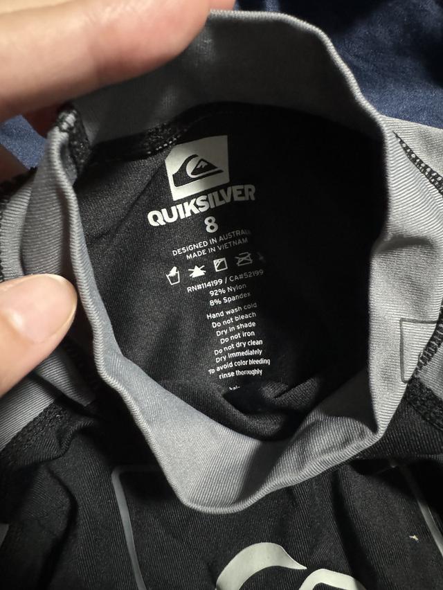 ขายเสื้อว่ายน้ำ ของ เด็ก QUIKSILVER  3