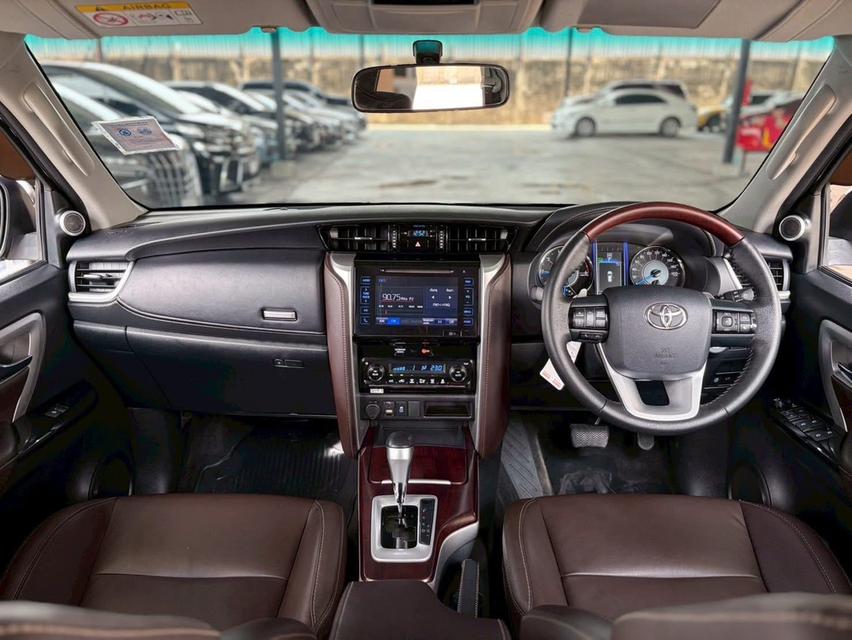 ปี 2017 TOYOTA FORTUNER, 2.4 V โฉม ปี15-ปัจจุบัน รูปที่ 11