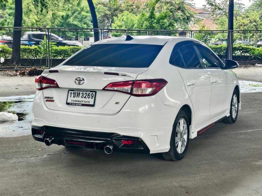 Toyota Yaris 1.2E ปี18 6