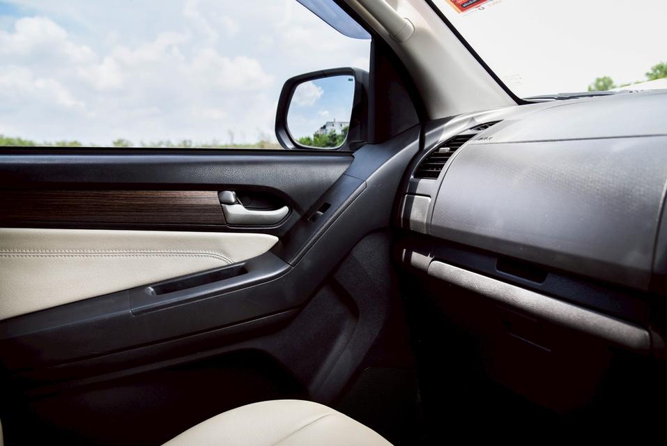 รหัสรถ CBL3168 ISUZU MU-X 3.0 DVD NAVI 4×2 AT 2015 19