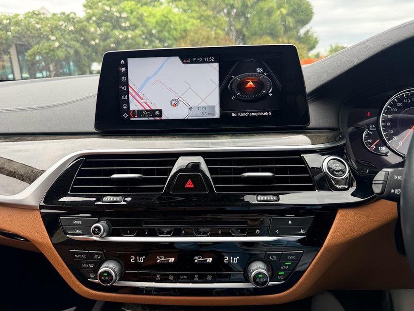 BMW 520d sport ðāļāļĩ 2018 āđāļĨāļāđāļĄāļĨāđ 88,xxx km. āļĢāļđāļāļāļĩāđ 11