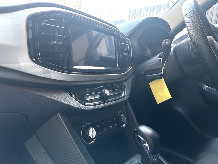 MG3 1.5X Sunroof ปี2021 12