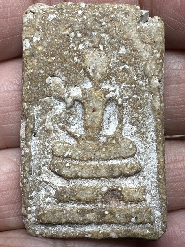 พระสมเด็จพิมพ์ใหญ่ เนื้อเก่ามีมวลสารเป็นก้อน 6