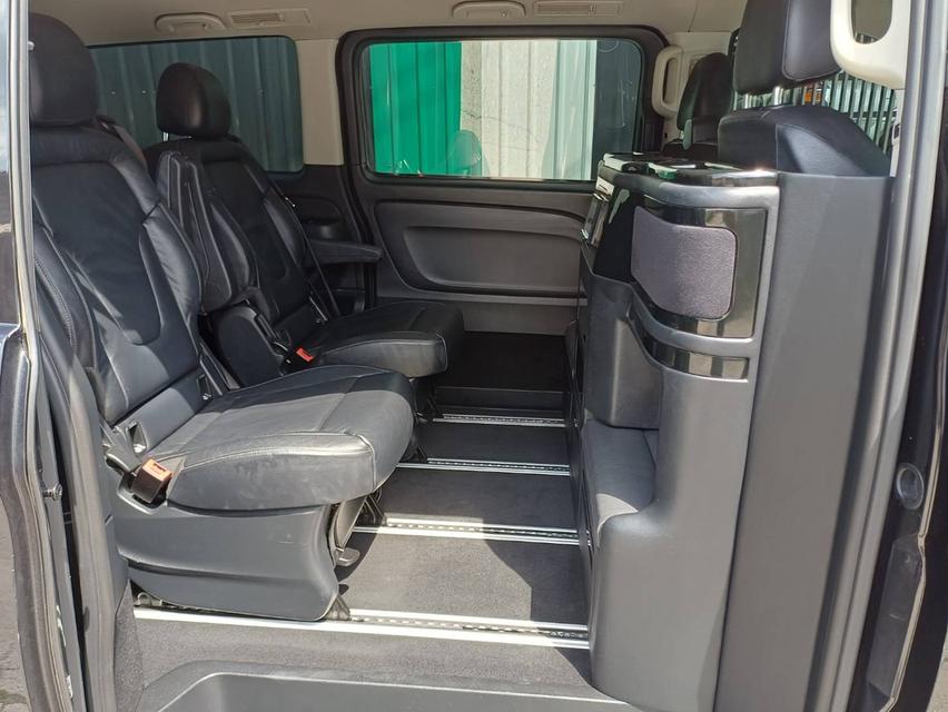 ปี2018 BENZ VITO 116 CDI DIESEL AUTO TOP 15